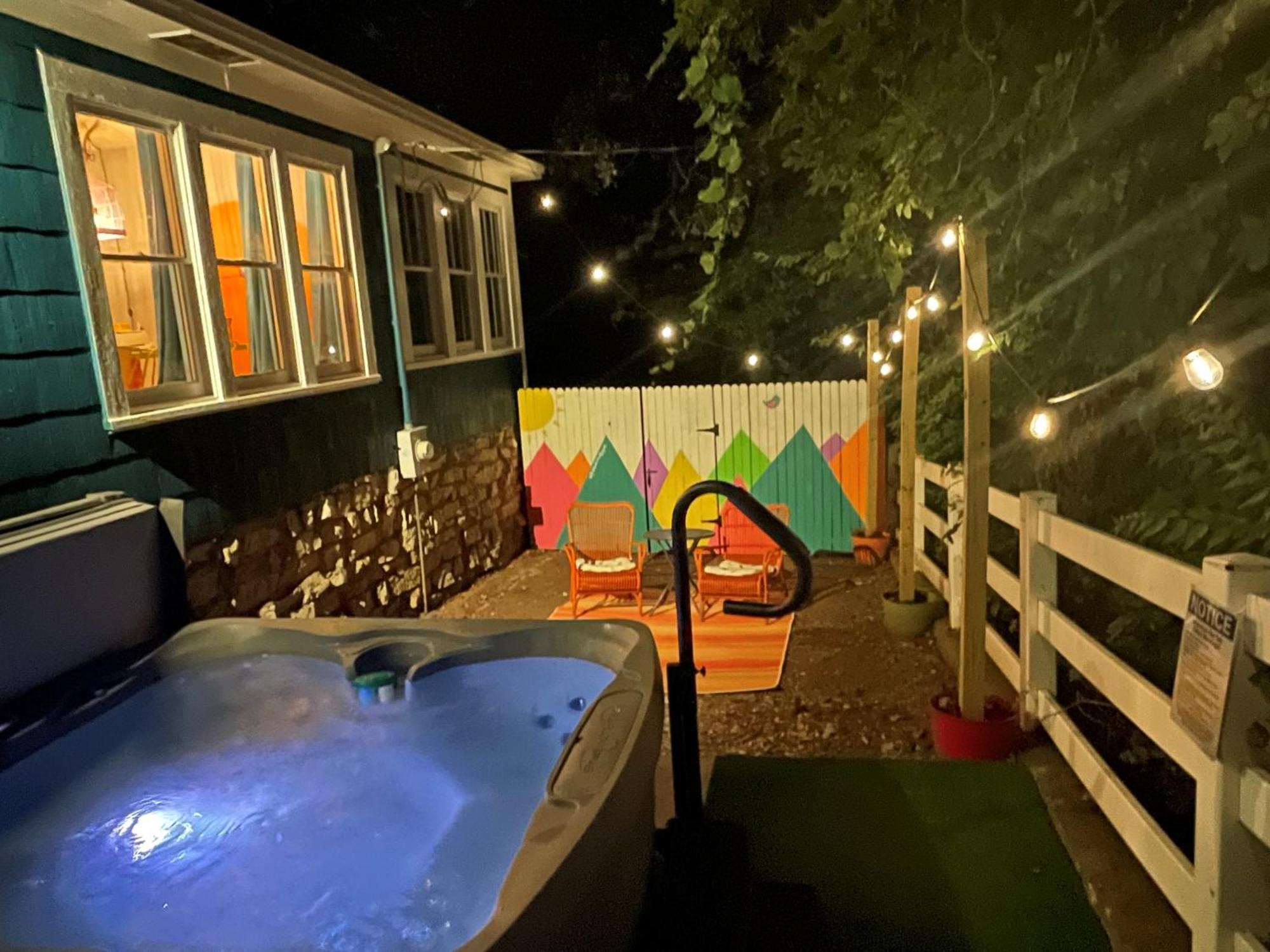 The Bluebird Cottage Style Cabin With Hot Tub Near Turner Falls And Casinos Davis Esterno foto